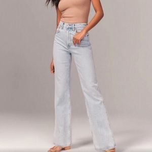Abercrombie 90s Ultra High Rise Relaxed Jeans